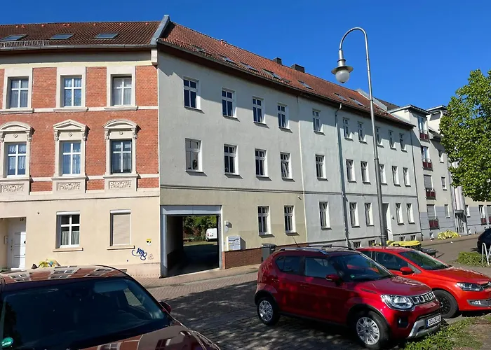Appartment Maxi 3 Personen, Zentrale Lage, Ruhige Nebenstrasse