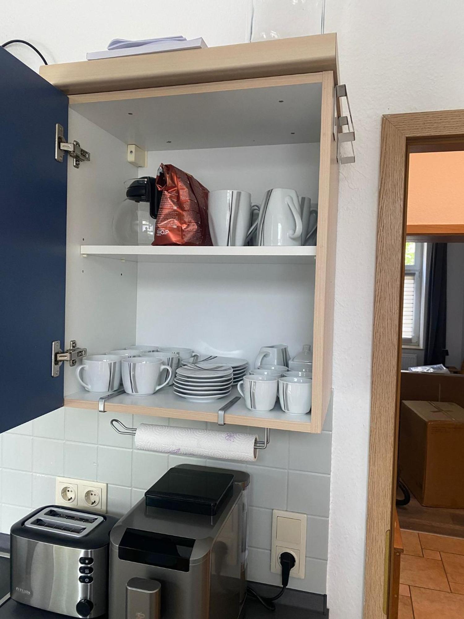 Maxi 3 Personen, Zentrale Lage, Ruhige Nebenstrasse *